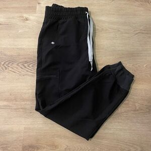 FIGS Women’s Black Scrub Pants Technical Collection MP